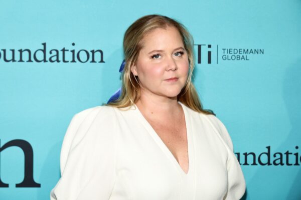 Amy Schumer Says Her Face Is 'Puffier' Due To Endometriosis In Powerful Post