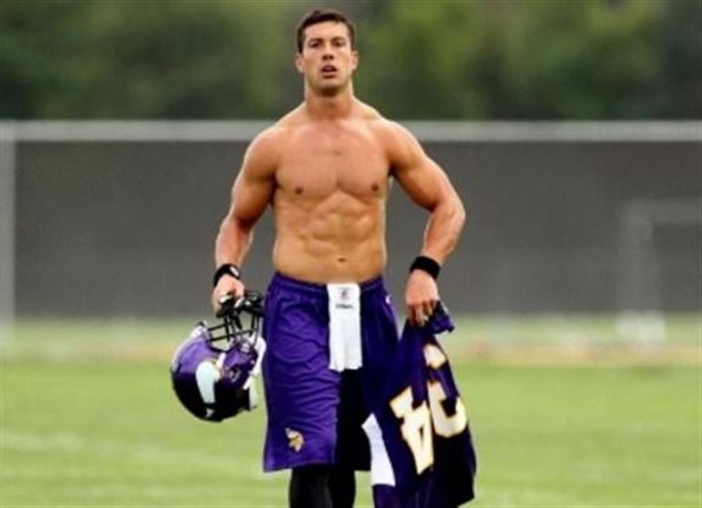 Andrew Sendejo - Professional Portrait