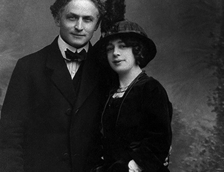 Bess Houdini - Professional Portrait