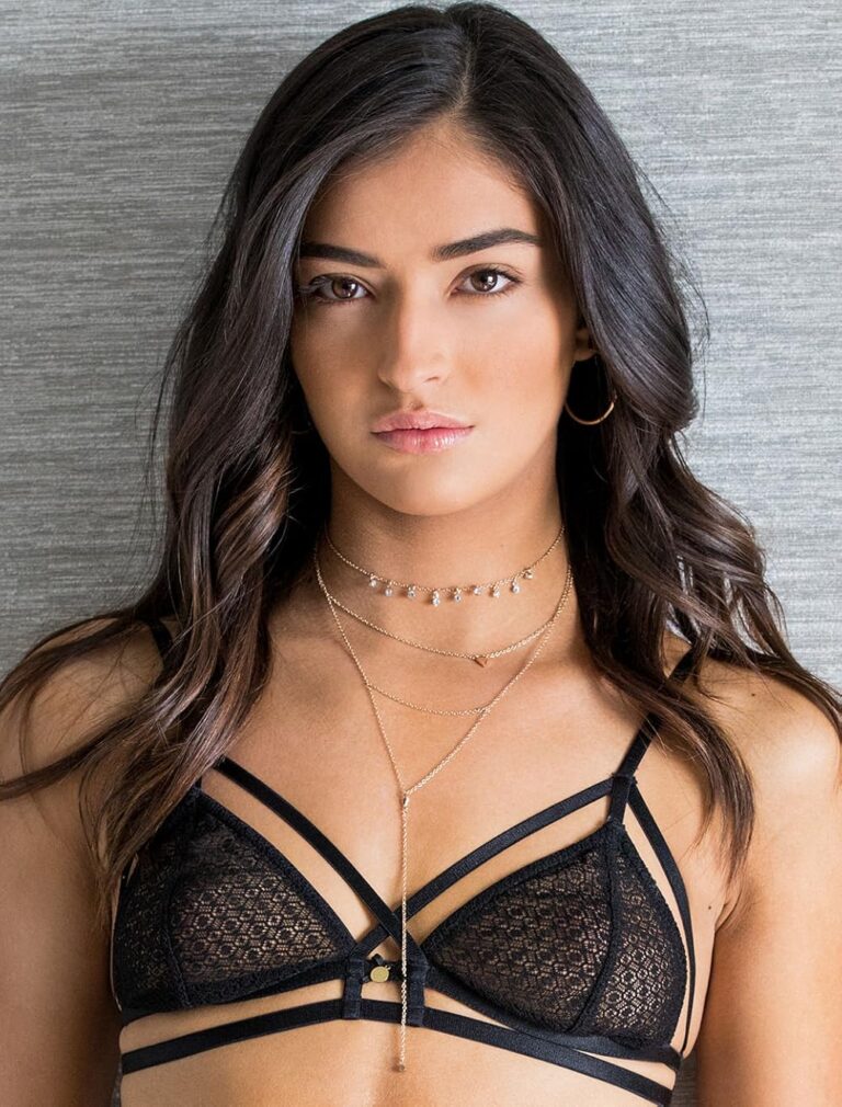 Emily Willis Net Worth, Age, Porn Career, AVN Awards, Relationships
