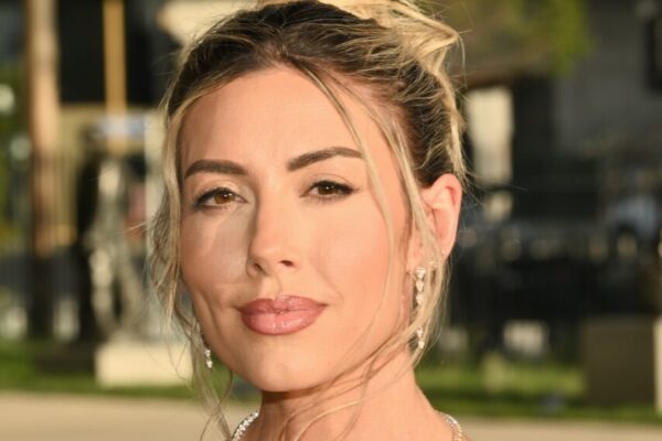 Heather Rae El Moussa - Professional Portrait