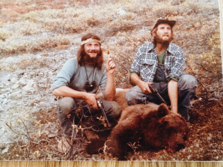 Heimo Korth: Age, Net Worth, Married Life, Height, Weight, Salary, and Dating History of the Last Alaskans Star in 2025