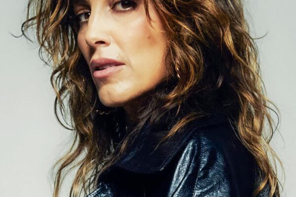 Jennifer Esposito - IMDb