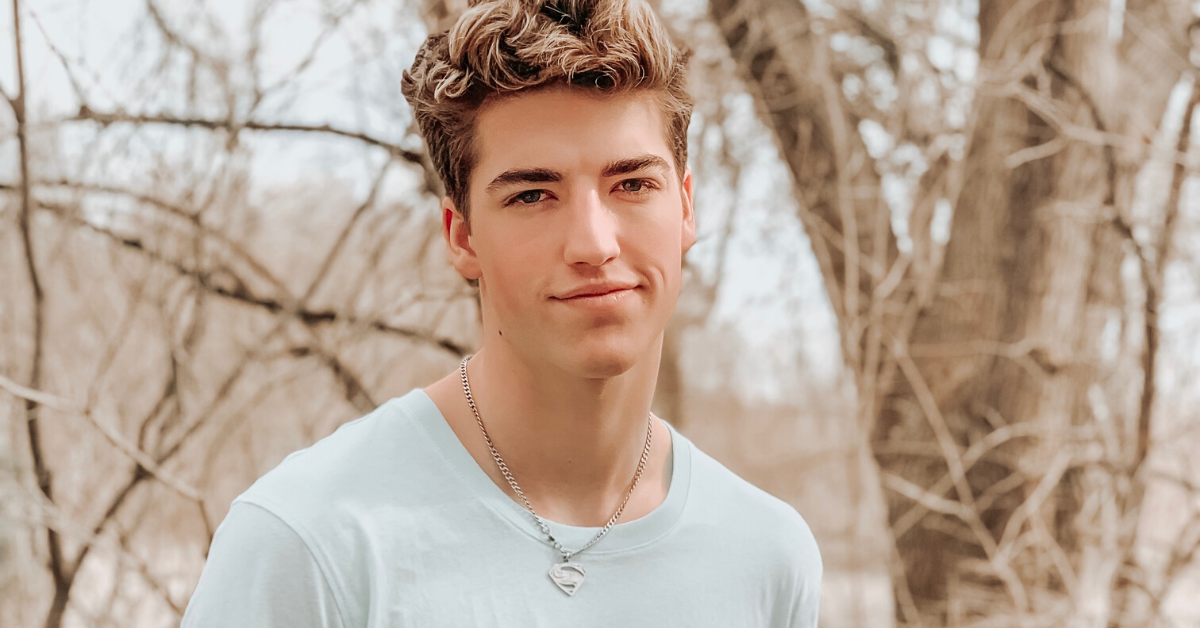 Exclusive Interview With TikTok Star Joey Klaasen – Out Now