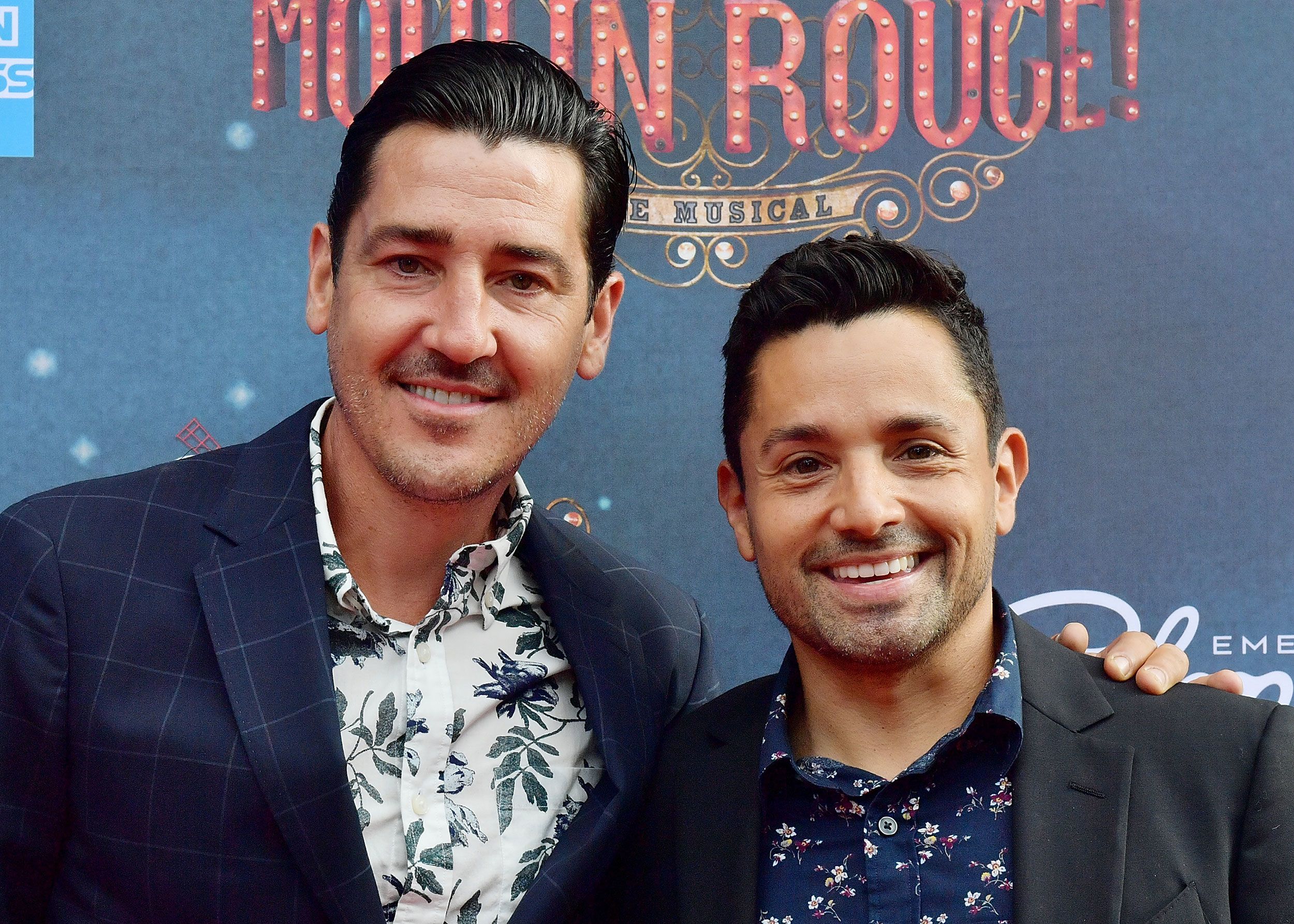 New Kids on the Block's Jonathan Knight marries longtime boyfriend | CNN