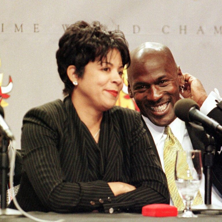 Juanita Vanoy: Age, Net Worth, Married Life, and Divorce from Michael Jordan