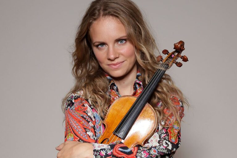 Julia Fischer: Age, Height, Weight, Net Worth, Married Life, Salary, and Dating History in 2025