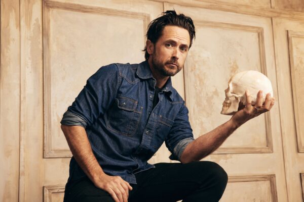 Justin Chatwin - IMDb