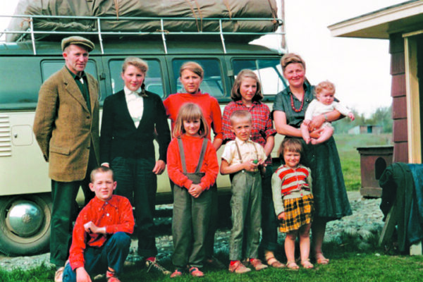 KILCHER SISTERS REFLECT ON HOMESTEAD LIFE | Homer News