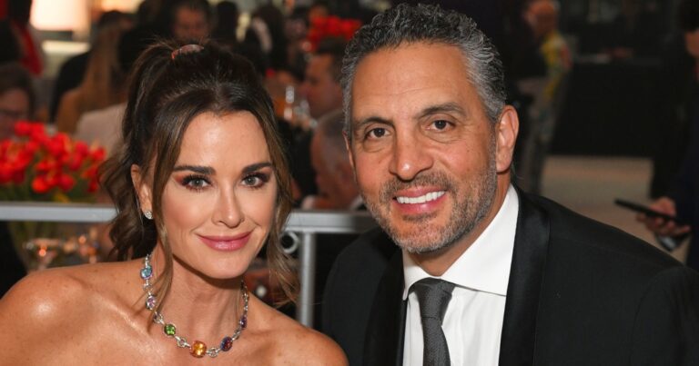 Kyle Richards And Husband Mauricio Umansky's Relationship Timeline