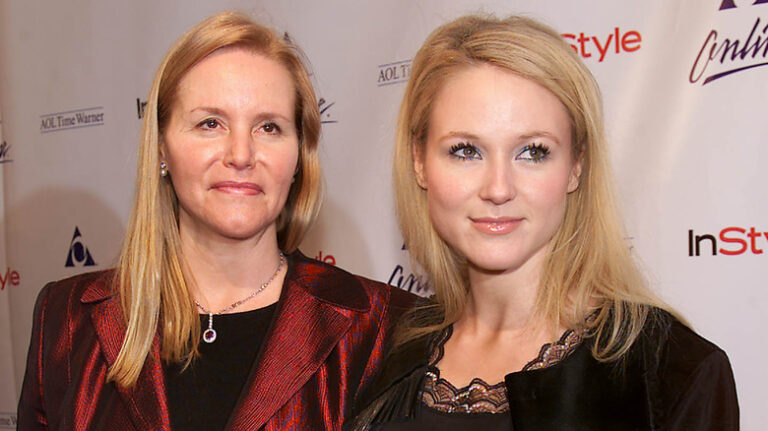 Jewel's Tragic Real-Life Story