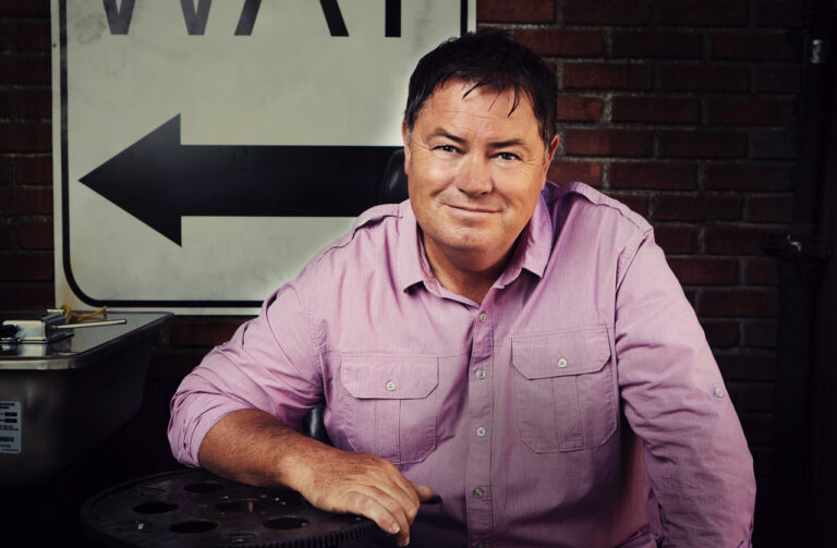 Mike Brewer Net Worth, Age, Wife, Cars, Married Life, Height, Weight, and Biography
