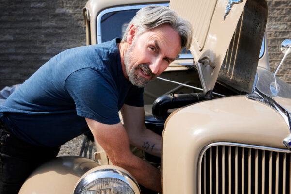 Mike Wolfe - American Pickers Cast | HISTORY Channel