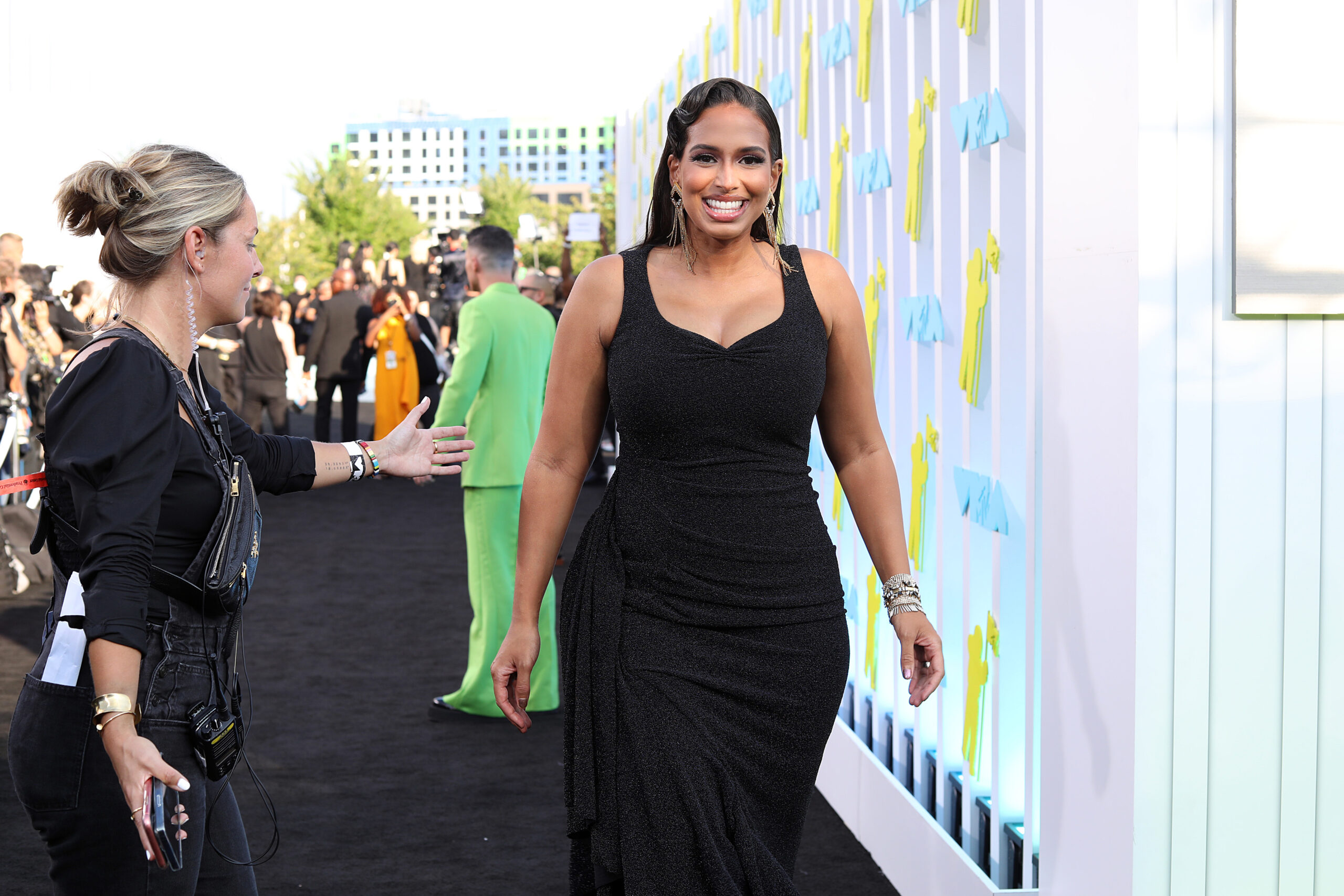Nessa Diab Steps Out for the First Time Since Becoming a New Mom at the 2022 MTV VMAs – Celeb Secrets