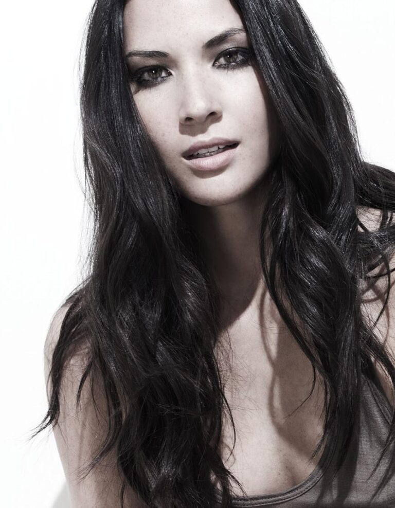 Olivia Munn Net Worth, Age, Acting Career, Marriage, Hollywood Breakthrough
