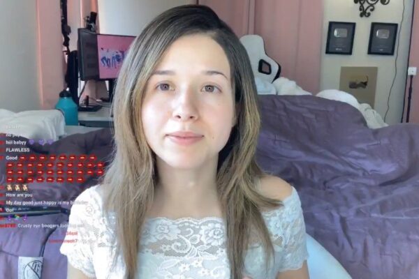 Twitch Streamer Pokimane Goes Live Without Makeup, Chaos Ensues - Newsweek