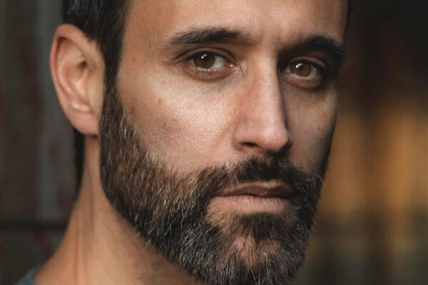 Rik Makarem - Professional Portrait