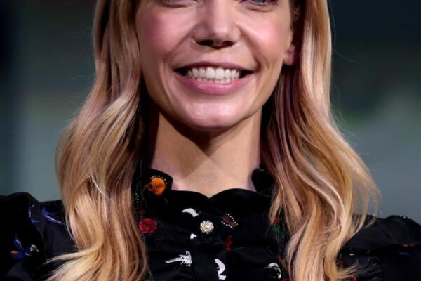 Riki Lindhome - Professional Portrait