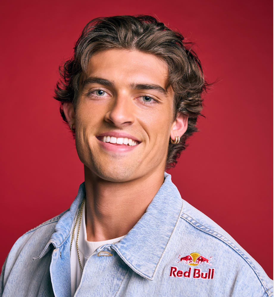 Sam Hurley - Professional Portrait