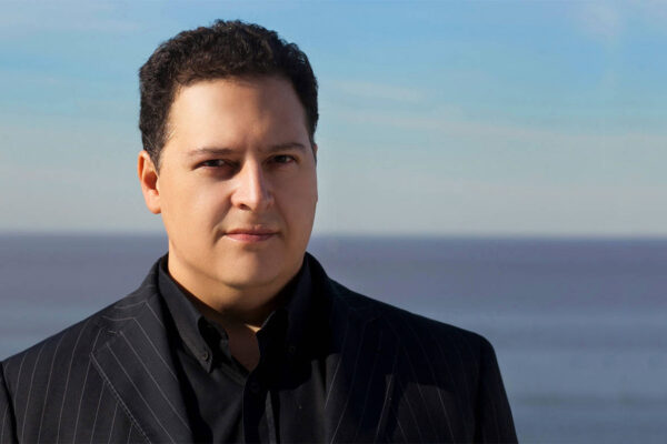 Sebastián Marroquín - Professional Portrait