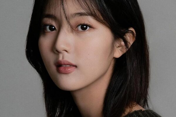 Shin Eun-soo - Professional Portrait
