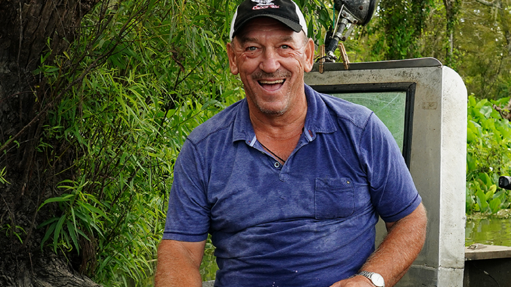 Swamp People': Troy Landry & Pickle Get Huge Surprise, Plus More Season 16 Drama