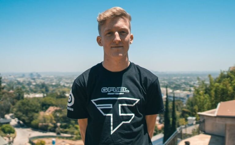 Tfue retires: Why is the Fortnite pro player and Twitch streamer quitting gaming? : r/FortniteCompetitive