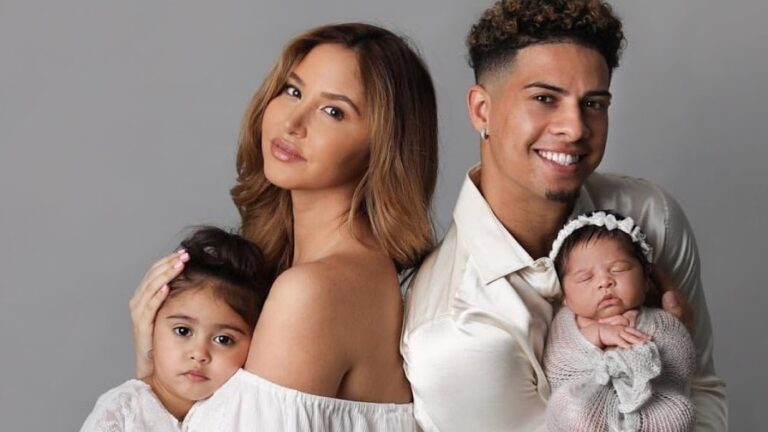 The Ace Family - Professional Portrait