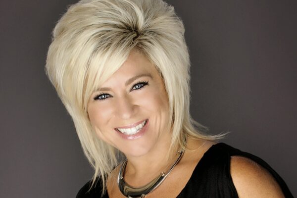 Theresa Caputo - Professional Portrait