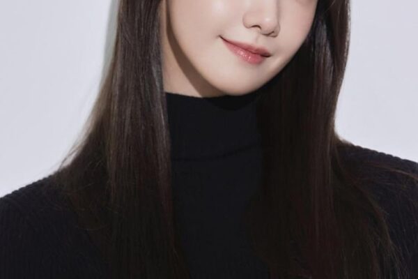 Yoona - Professional Portrait